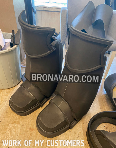 Load image into Gallery viewer, SPACE MARINE Armor (Foam Template) - Space Marine Armor Pepakura - Ultramarine Armor Cosplay Pattern - Warhammer Armor Eva Foam